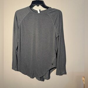Under Armour Gray Long Sleeve Shirt - loose fit.